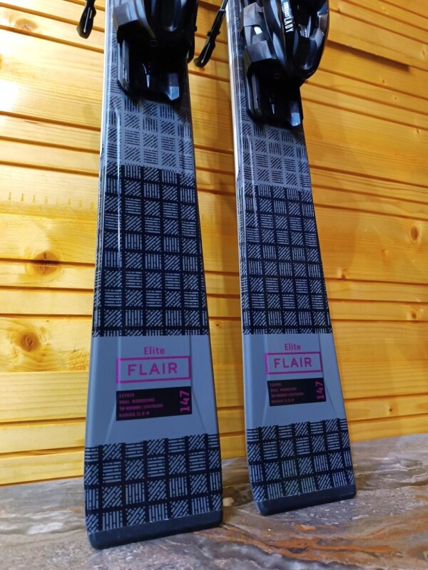 LYŽE VOLKL FLAIR 76 ELITE 147CM --MODEL 2023--